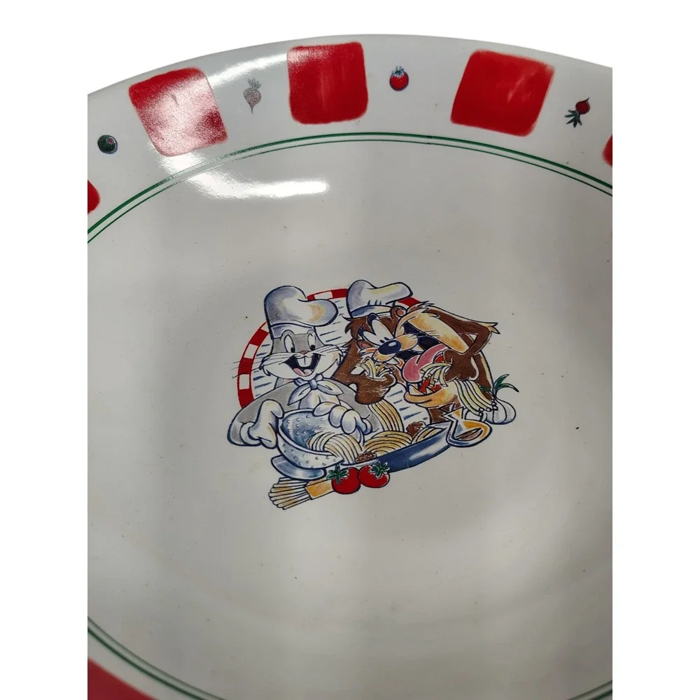 Vintage 1996 Warner Bros Looney Tunes Pasta Bowl Set